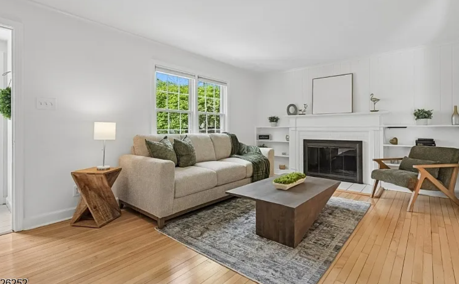 A well stage living room in Springfield NJ